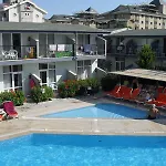 Resort Sun Club Side