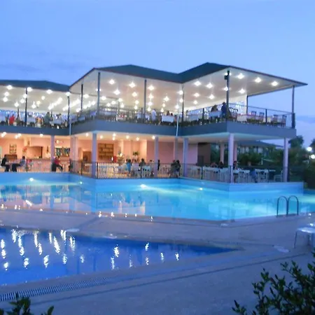 منتجع Sun Club 3*