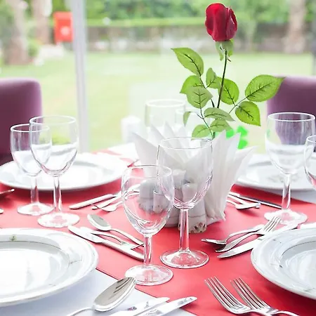 Курортний комплекс Sun Club Сіде