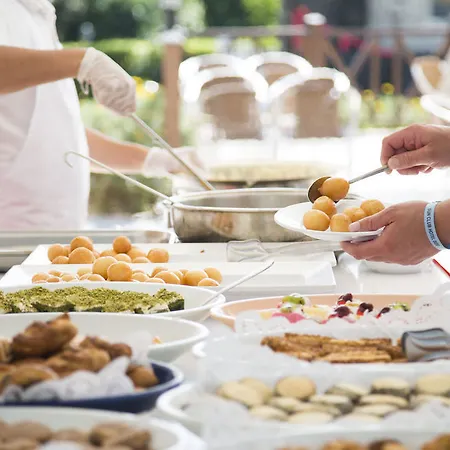 Курортний комплекс Sun Club Сіде