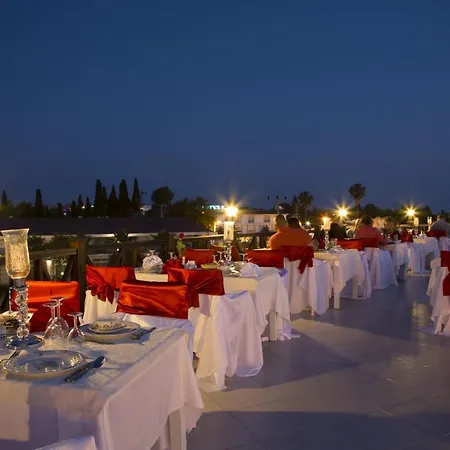 Курортний комплекс Sun Club Сіде