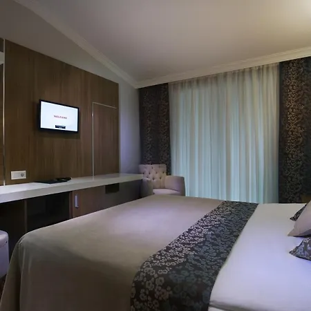 Sun Club Курортний комплекс 4*