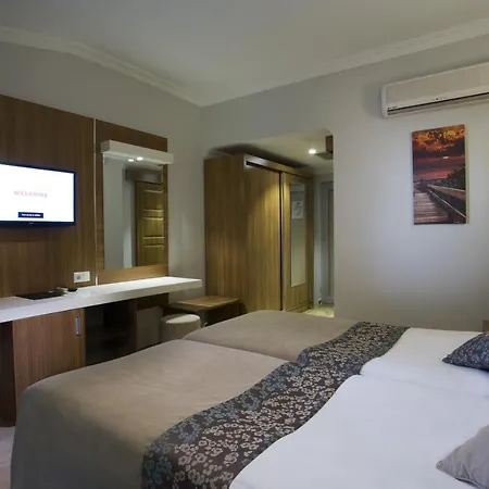 Sun Club Курортний комплекс 4*