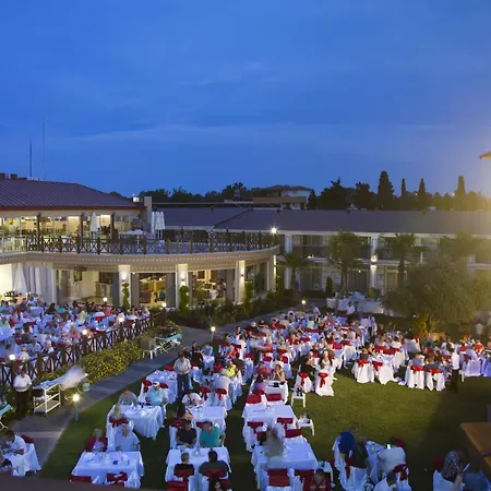 Курортний комплекс Sun Club Сіде