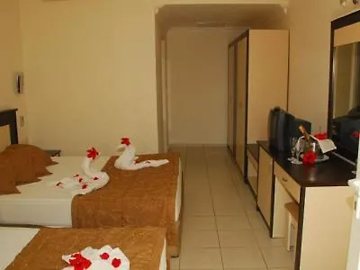 Sun Club Resort Side