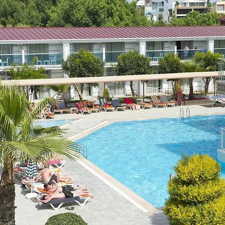 Sun Club Θέρετρο