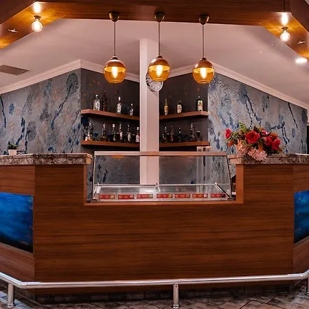 Sun Club Θέρετρο
